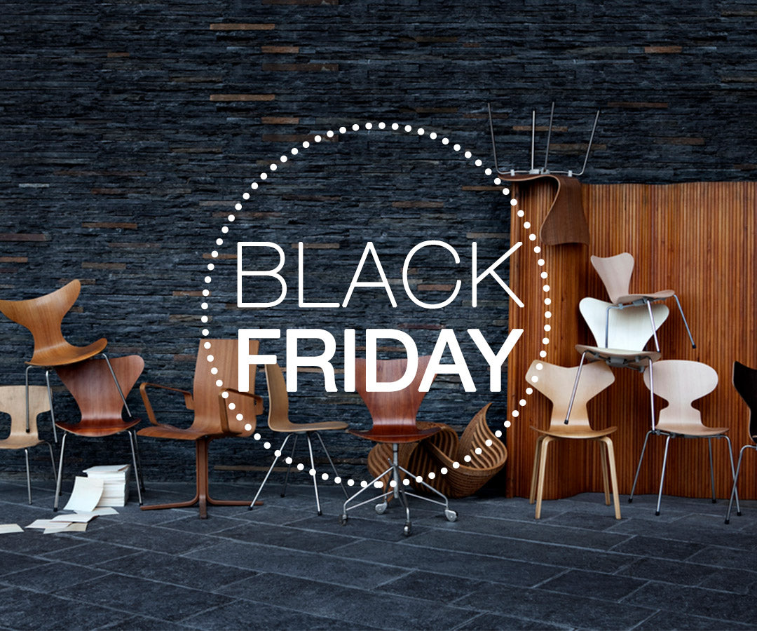 Black friday store lounge chair